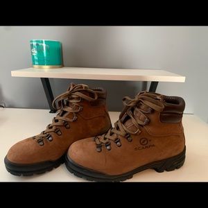 Vintage Scarpa Brown Leather Hiking Boots Skywalk Size 38.5 EUR— 8 US